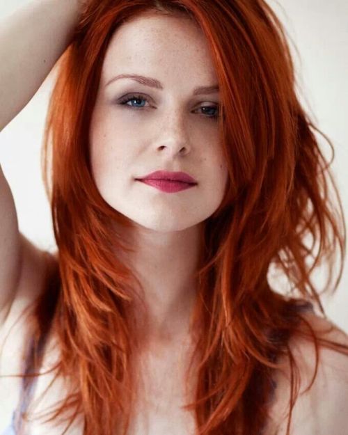hot-redhead-girl:  Redhead girl hot-redhead-girl.tumblr.com/  Sweet!