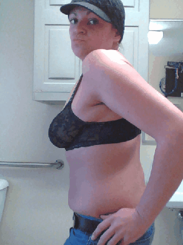 alaskanindianprincess:  Being sexy in the potty at work. ;-) Just because I’m horny.