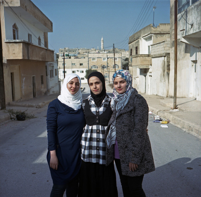 5centsapound:  Rena Effendi: The Women of Jordan’s Zaatari Refugee Camp Of the