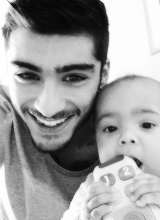 gay4zayn:  Zayn Malik Selfies 