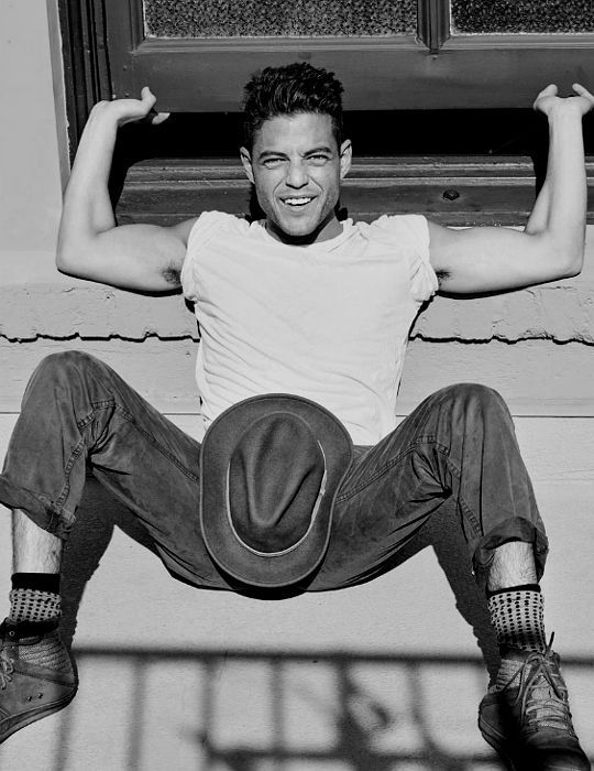 bromancebooty:The appeal of Rami Malek
