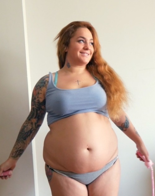 Porn chubbybelliesandfeedism:New crush  photos