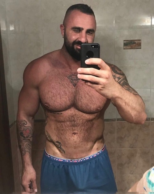 muscle-maniac: beautiful Italian hunk Salvatore Martinez Wow