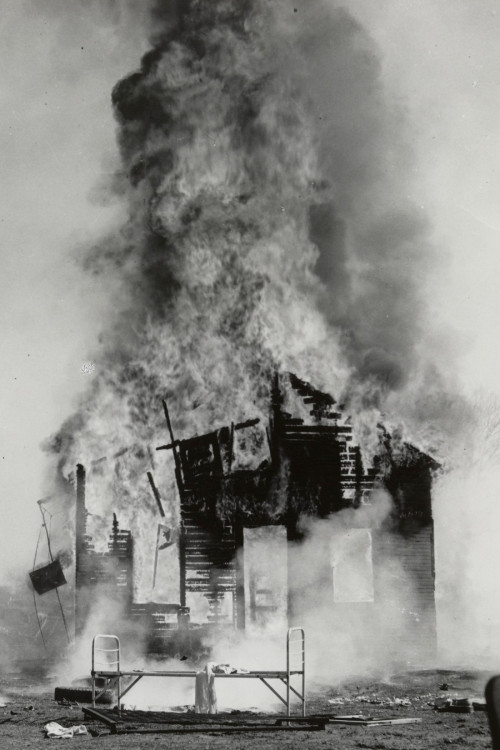 disease: “SACRAMENTO VALLEY” (DETAIL)DOROTHEA LANGE // CALIFORNIA, 1940[gelatin silver p