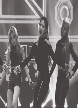 mykpopblacknwhite - Ihasdinowoo