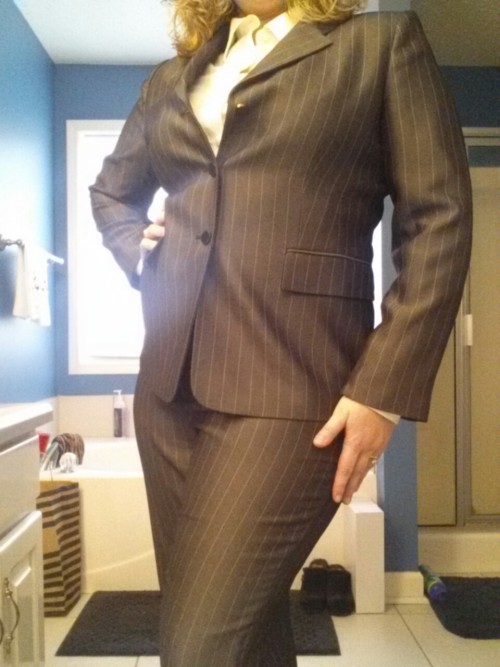 bisubmission:  Important Meeting = Big Girl Clothes  So awesome, isn’t she!?