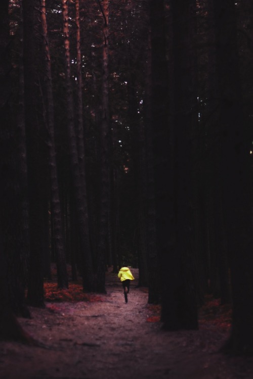 r2–d2:  never look back by (David Uzochukwu) | Follow on Tumblr