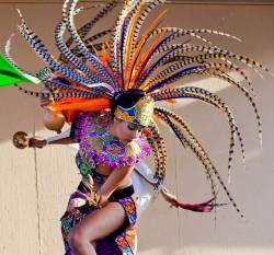 just-lead-guitarist-things:Aztec Dancer-