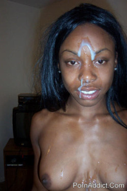 ebonywetfaces:  Right between the eyes 