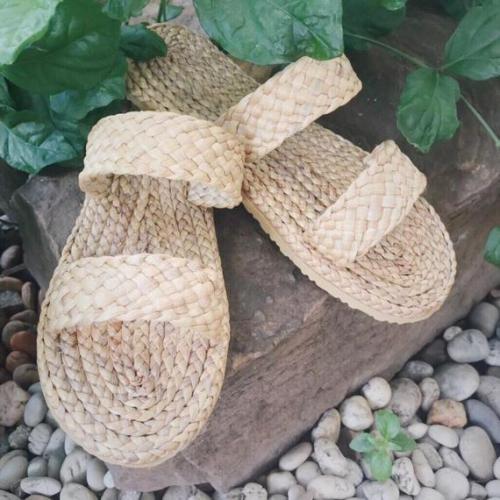 Water Hyacinth Sandals //RatchaNature