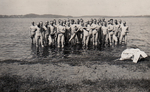 vintagemusclemen:  They’ve put their clothes in a neat pile.