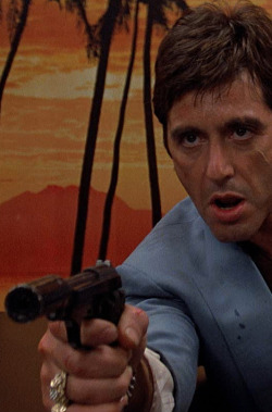 verticalfilm:  Scarface (1983) 