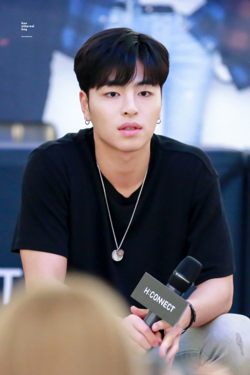 181109 iKON Ju-neat H:Connect Fansigning Event© koo ethereal boydo not edit, crop, or remove the wat