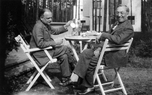 Tea for Two. Klee and Kandinsky having a good time and drinking tea at their Masters house,1926.