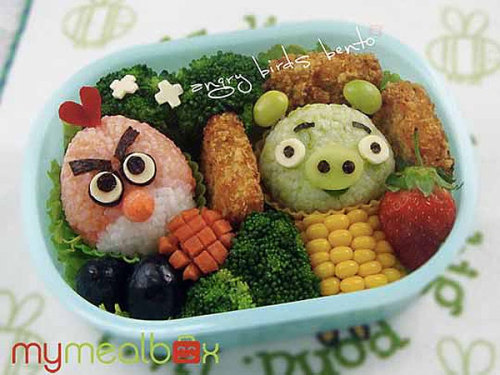 grapplemace:  theomeganerd:  Video Game Themed Lunches  Via Imgur  Someone please make me a bento box. 