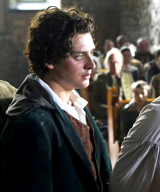 sherloaf-and-wheatson221b:   Aneurin Barnard in Moonfleet 2013  