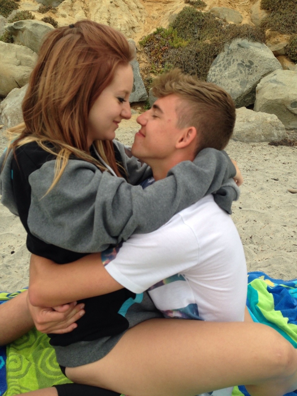 gravitysex:  matthewwwwitsoe:  missing this already  I miss you so much