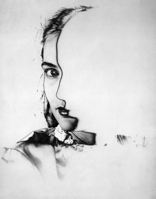 zeroing:Erwin Blumenfeld ©