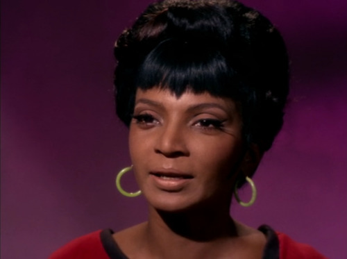 plaidshirtjimkirk:[[ Star Trek Advent Calendar ]] [[ day 6 ~ favorite crew member ]]Nyota Uhura, Spa