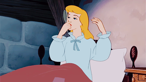 disneygoldmine:  Disney princesses gave me unrealistic expectations about hair