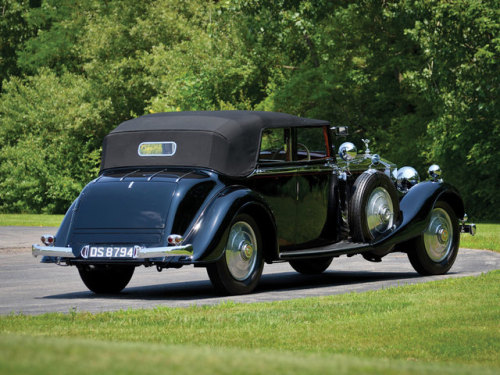 psychotic-sexxxaddict:anyskin:1929. Rolls Royce Phantom II All Weather Tourer Amazing little ass!