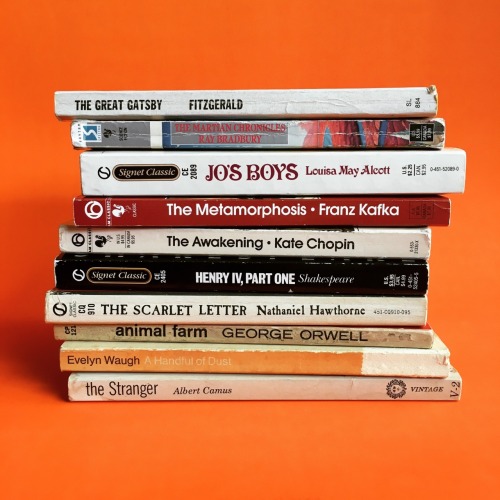 macrolit:Giveaway Contest: We’re giving away ten vintage paperback classics by Albert Camus, Franz K