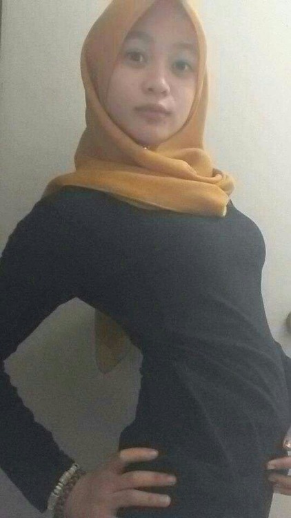 ikankelisedap: Aum… lentik tak? #tudung #hijab #jilbab