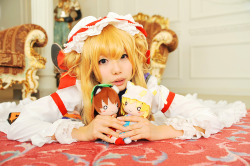 Touhou Project - Yakumo Yukari (Tenshi Myu)