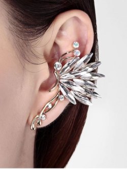 randompic:  buy it here 1PC Rhinestone Butterfly Ear Cuff  