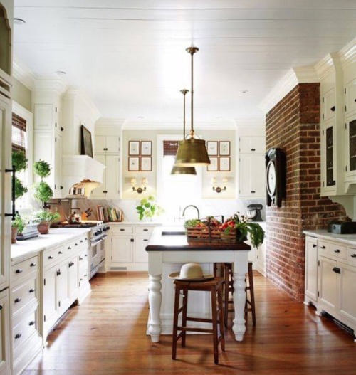 motherofsoutherncharm: Gorgeous Kitchen Source: Twist My Armoire Dreams