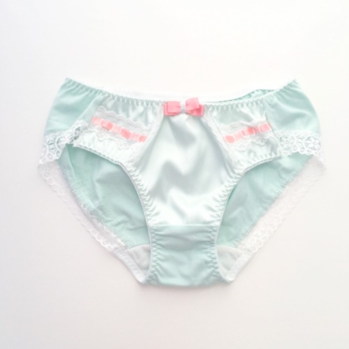 pockettokyo:  ANGEL   ♡ MARKET // new cute lingerie & limited items U.S. based store!   ♡   