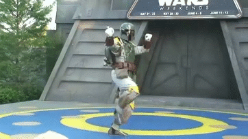 sithisis:  Even bounty hunters and the Sith find time to dance. 