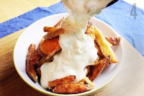 gocookyourself:  Badass Bacon Cheese Fries Leftover Fries / Cheese / Bacon / Scallions / Plain Flour / Butter / Milk (1)  Read More 