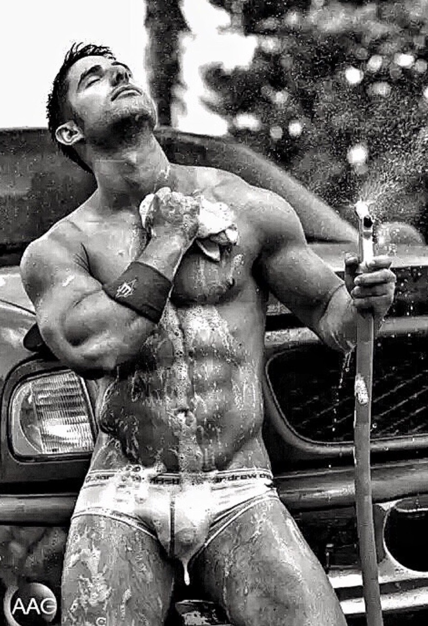 scoobydudeguy: Sun god.