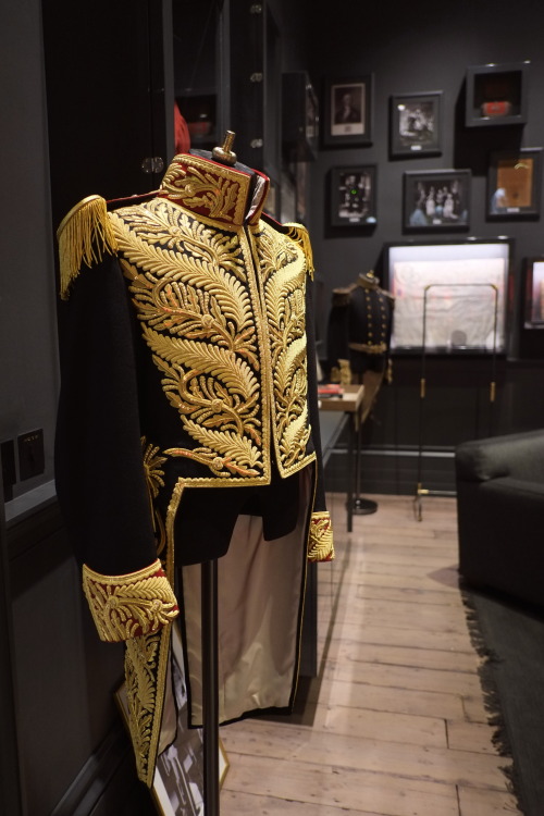 yoshimihasegawa: GIEVES &amp; HAWKES    THE ARCHIVES Gieves &amp; Hawkes 1 Savile 