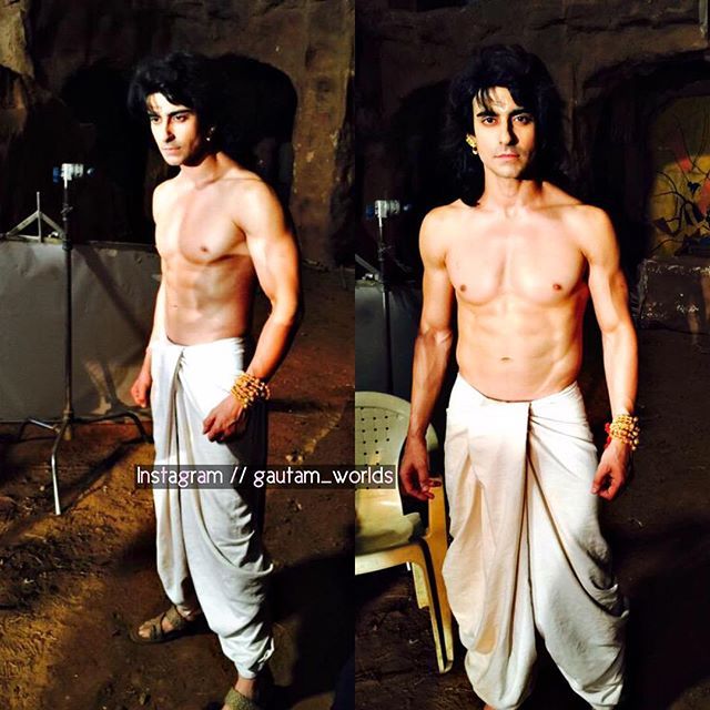 hotnsexymale:  Gautam Rode : https://goo.gl/photos/eMex2TJYMDvgMC5G6 