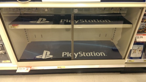 knightofsuperior:  omega2669:  Stopped by the local Target today.  #this amuses me greatly 