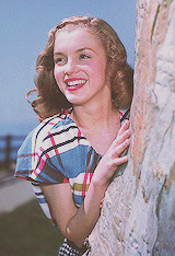 tumblr photo readwithlipstick 3