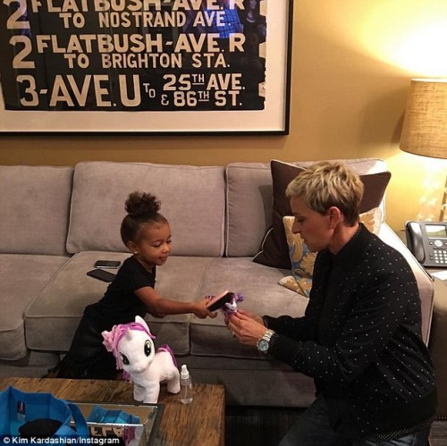 Ellen with North West.