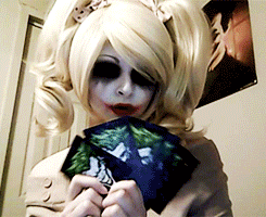 wouldyouliketoseemymask:  Why so serious?