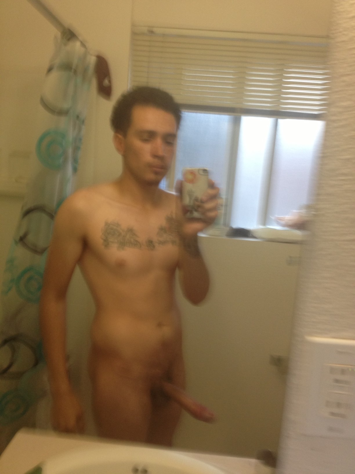 guyswithcellphones:  Army man, Victor 21yo from Colorado Springs, CO. showing off