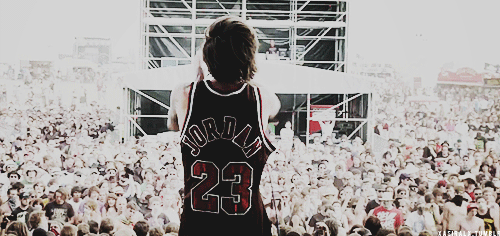 thisbandaddiction:  oliver from bmth  