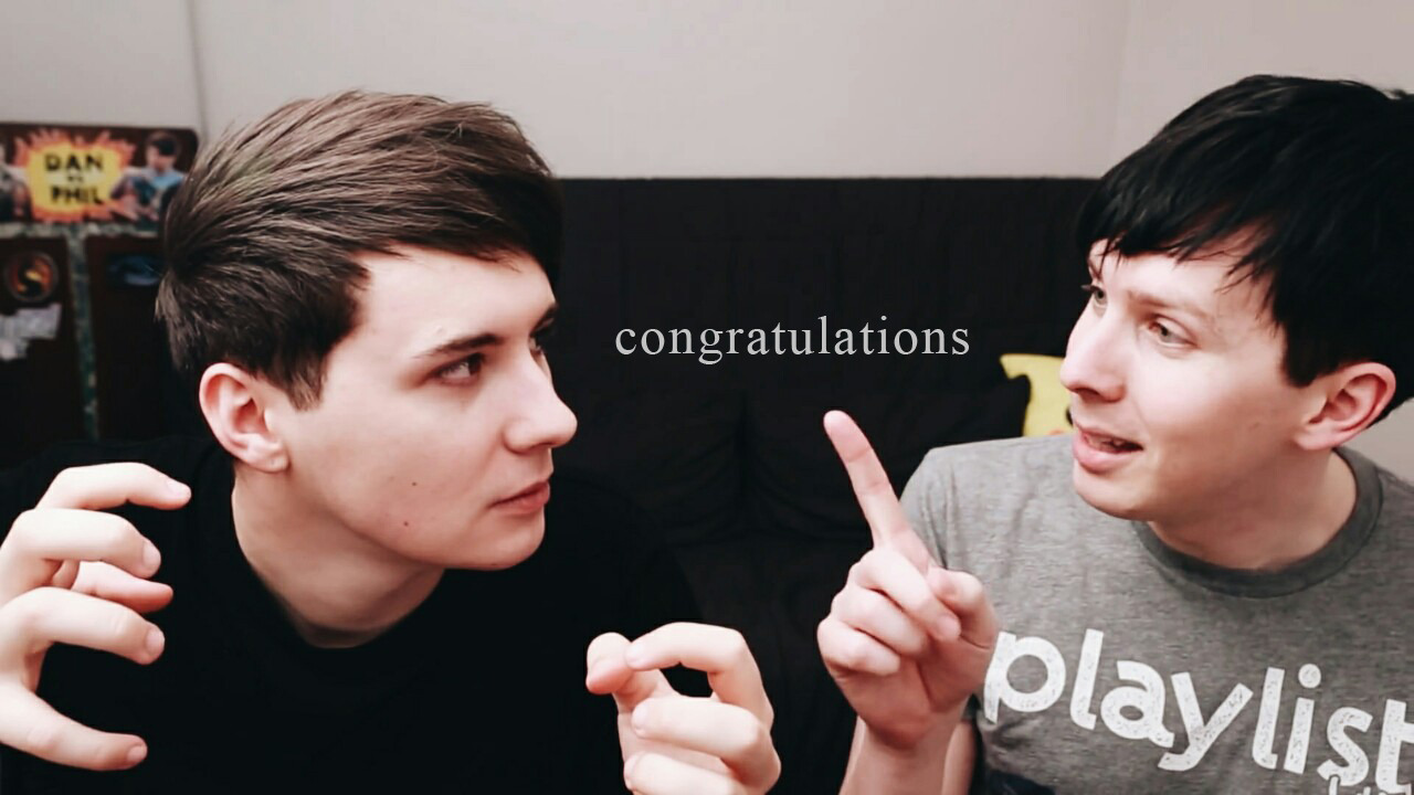 ijoudesu-deactivated20150811: DanAndPhilGAMES just two bros bishi-bashi-ing with