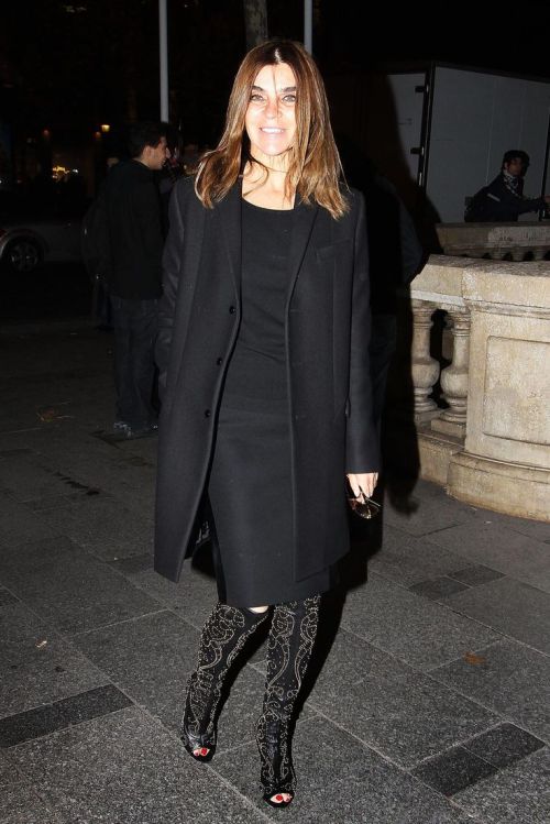 Carine Roitfeld  at  the &quot;Carnage&quot; Paris Premiere. November 20, 2011 in Paris, France. (Ph