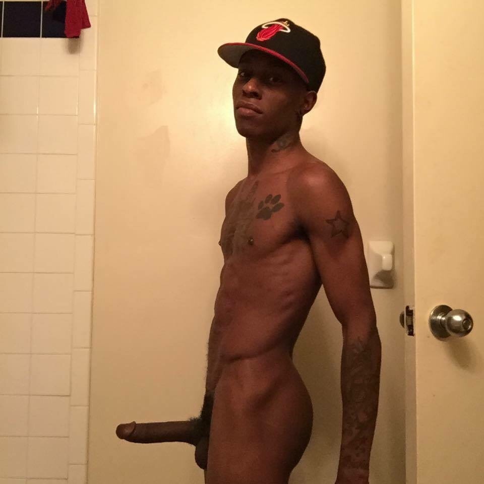 rickiebobby101:  #Skindaddy #rickiebobby #boybobby