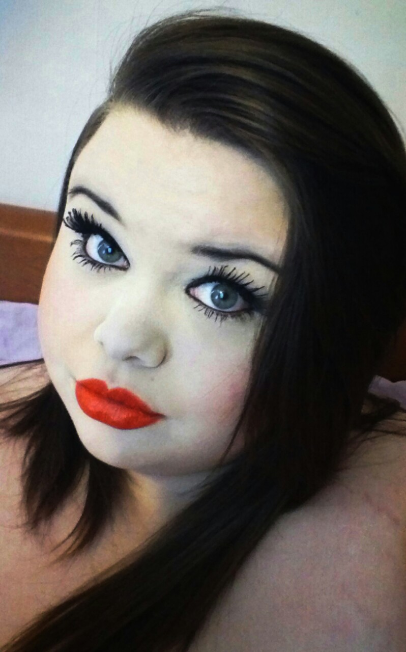 porcelainbbw:  Random pics  So gorgeous