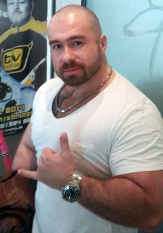 justbulls:  Beefy Bull