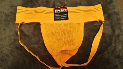 bamacub1:  My Yellow(Gold)Jock for my Notre Dame Fan :)