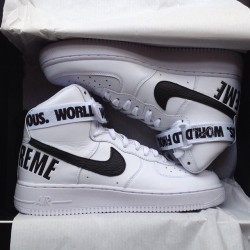 phuckindope:  Nike Air Force 1s x Supreme