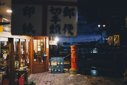 takashiyasui:Ginzan onsen at night